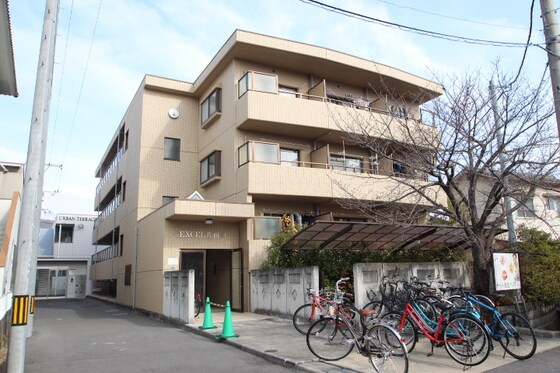 エクセル片山Ⅲの物件外観写真