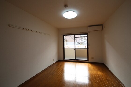 エクセル片山Ⅲの物件内観写真