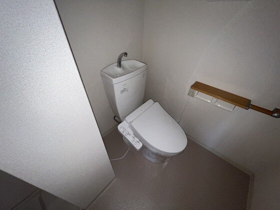 せかんどゆーす西口の物件内観写真