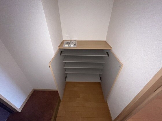 せかんどゆーす西口の物件内観写真