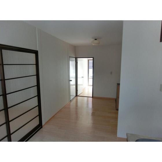 荒木ハイツの物件内観写真