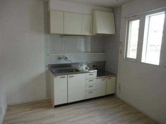 メゾンサンシャインBの物件内観写真