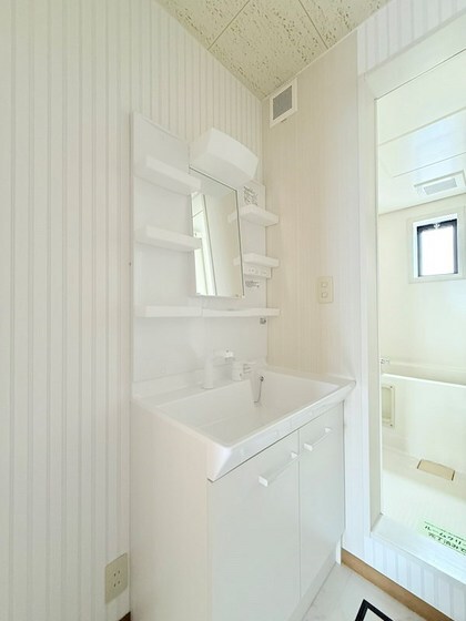 ファーム・ヴィレッジCの物件内観写真