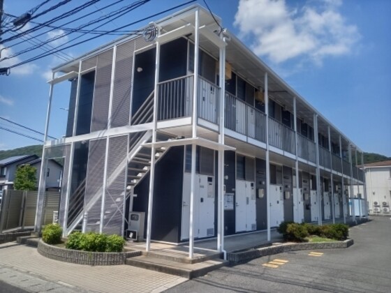 レオパレスプレミール一宮の物件外観写真