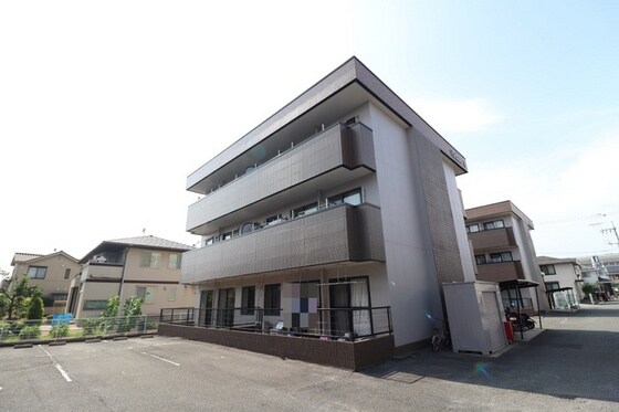 Ｐｌｅｉａｄｅｓ　Ｂ棟の物件外観写真