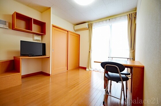 レオパレスカルチェの物件内観写真