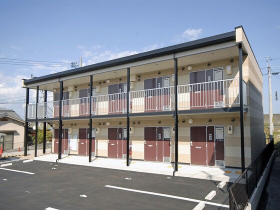 レオパレス金岡東町の物件外観写真