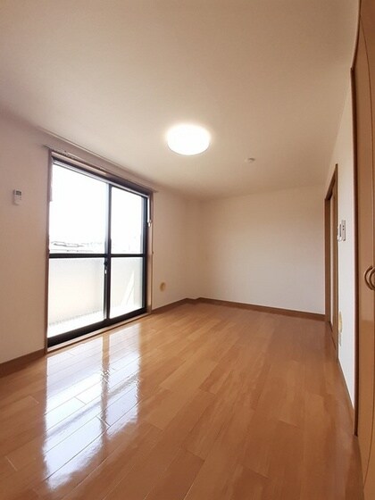 ミレニアムハイツの物件内観写真