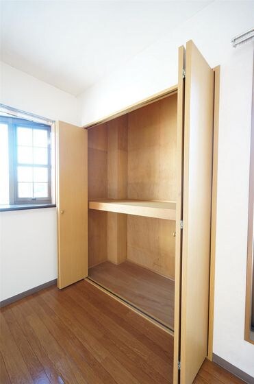 エミリービルの物件内観写真