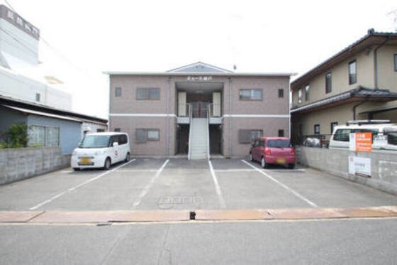 ミューズ瀬戸の物件外観写真