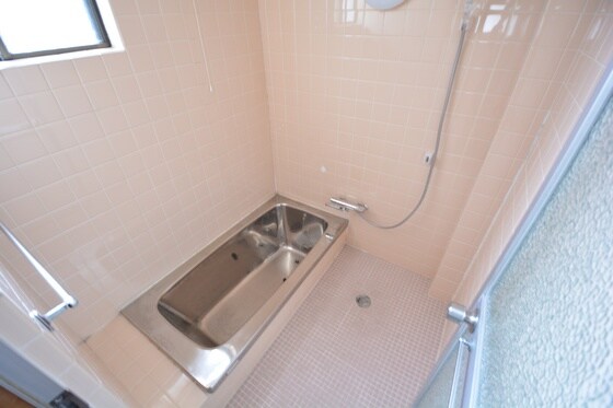 鳥羽貸家の物件内観写真