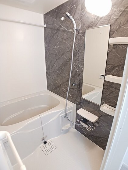 アルモ　ドゥーエの物件内観写真