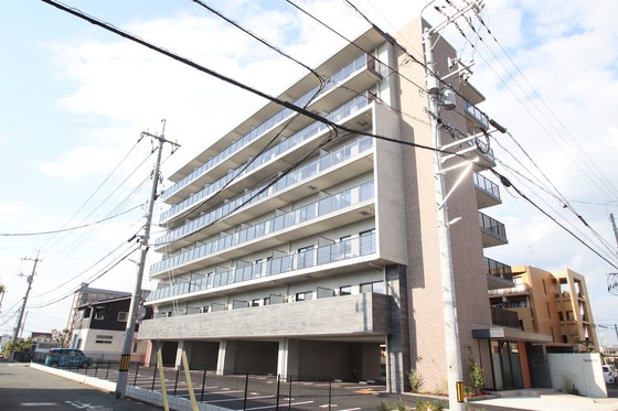 TRINITY（トリニティ）の物件外観写真