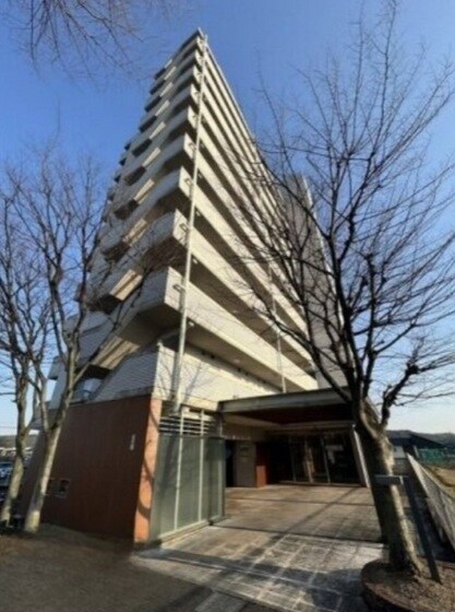 グレースタワーの物件外観写真