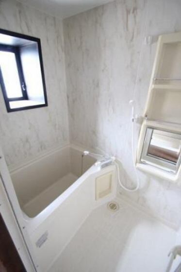 ガーデンハイツ福島Ｄ棟の物件内観写真