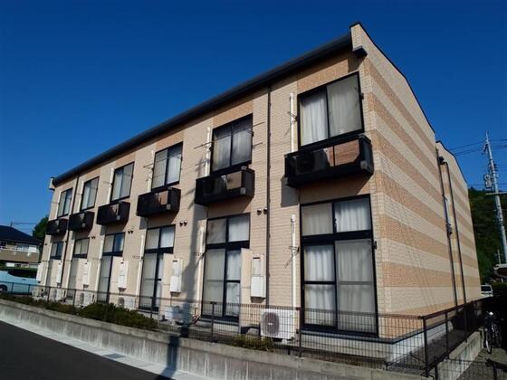 レオパレスドリーム瀬戸内の物件外観写真