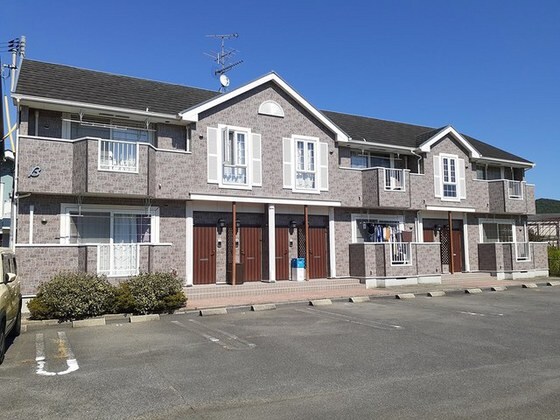 プロムナードβの物件外観写真