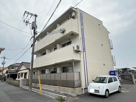 サンサリーレ東岡山の物件外観写真