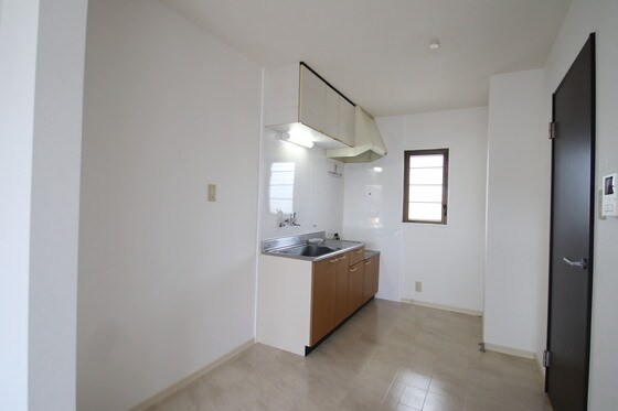 リバーサイドハイツBの物件内観写真