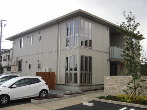 ソレイユコート泉田の物件外観写真