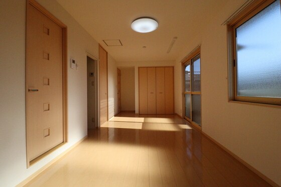 リビングタウン豊成 B棟の物件内観写真