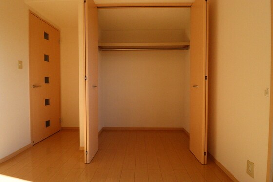 リビングタウン豊成 B棟の物件内観写真