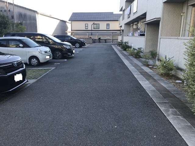 シャンテ春日の物件外観写真