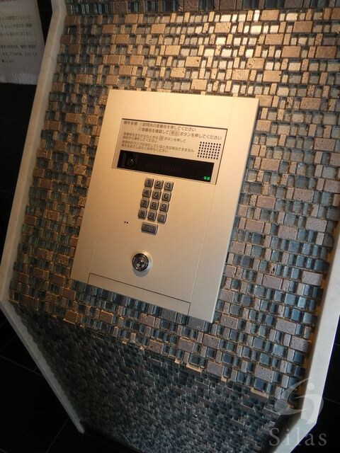 プレサンス塚本駅前の物件外観写真