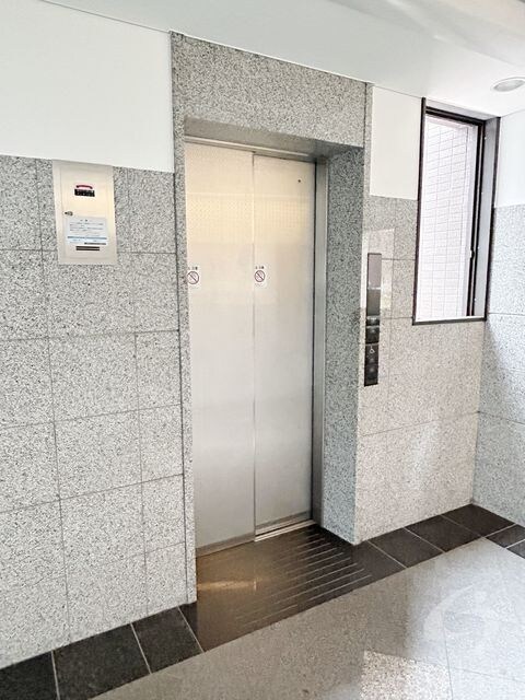 グレース門戸荘の物件外観写真