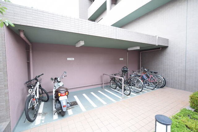 グレース門戸荘の物件外観写真