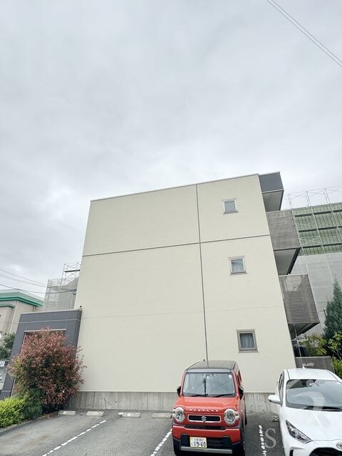 ラ・カーサベルデの物件外観写真