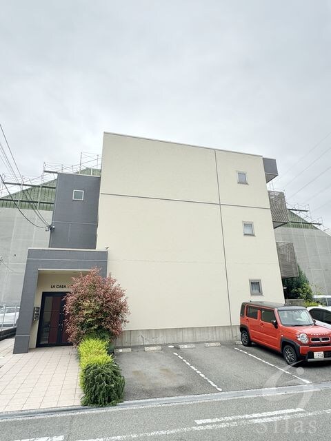 ラ・カーサベルデの物件外観写真