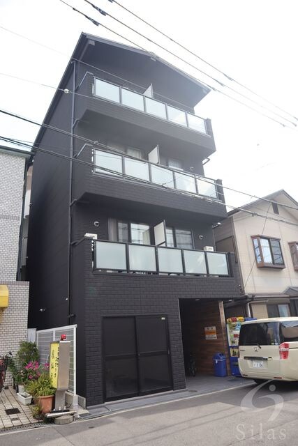 Wins Court Hattoriの物件外観写真