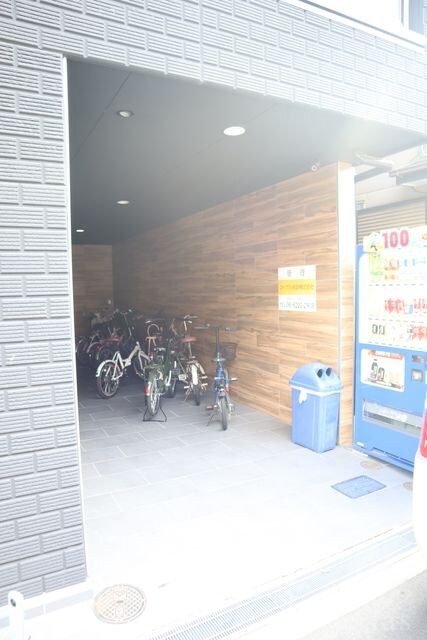 Wins Court Hattoriの物件外観写真