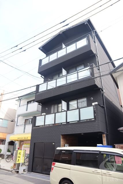 Wins Court Hattoriの物件外観写真