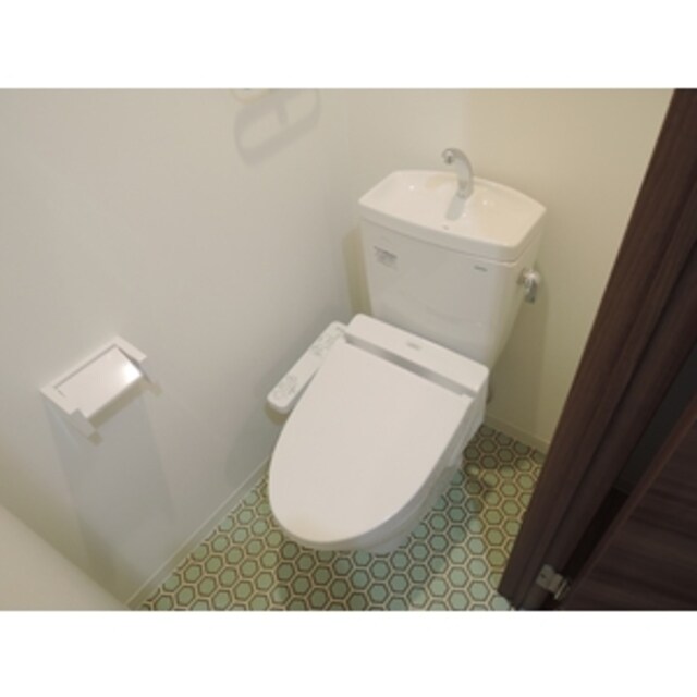 Wins Court Hattoriの物件内観写真