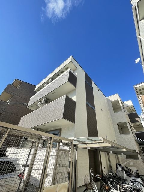 大阪府豊中市服部本町５丁目の物件外観写真