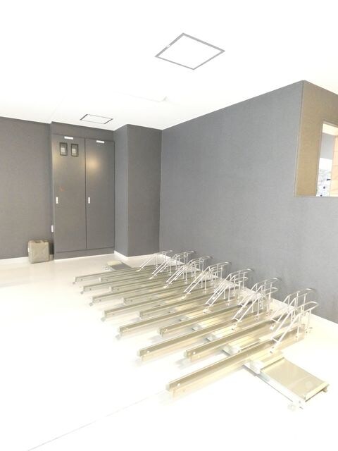 La　Douceur新大阪の物件外観写真