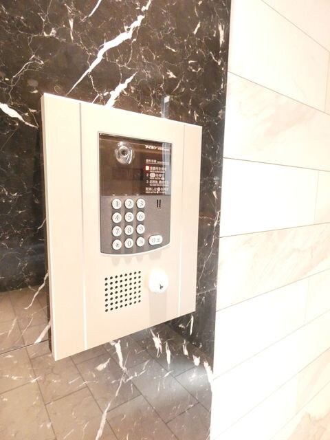 La　Douceur新大阪の物件外観写真