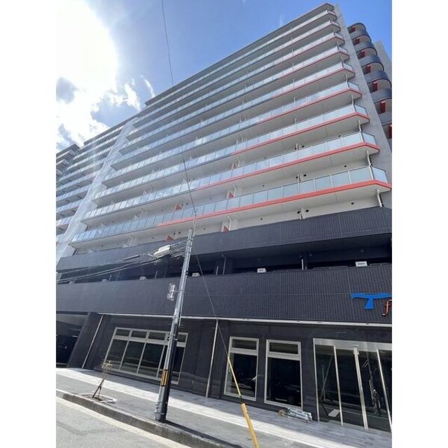 セレニテフラン新大阪の物件外観写真