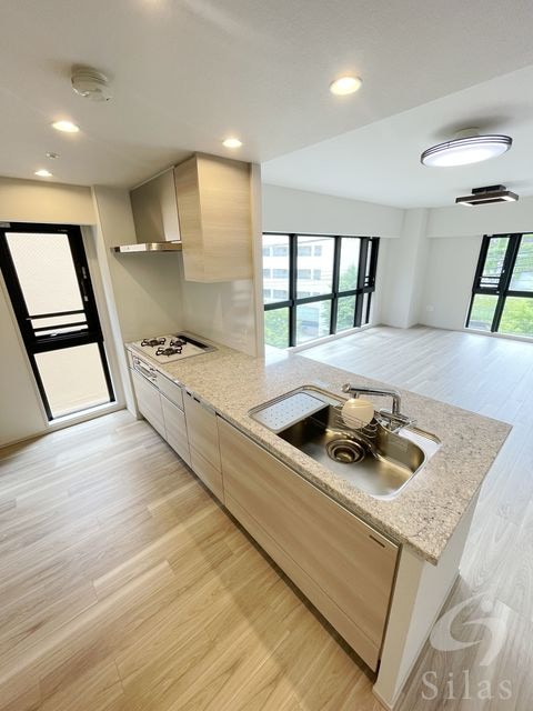 パークシュロス芦屋の物件内観写真