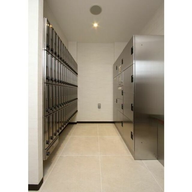 レオングラン新大阪レジデンスの物件外観写真