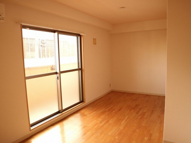 タウンコート門戸の物件内観写真