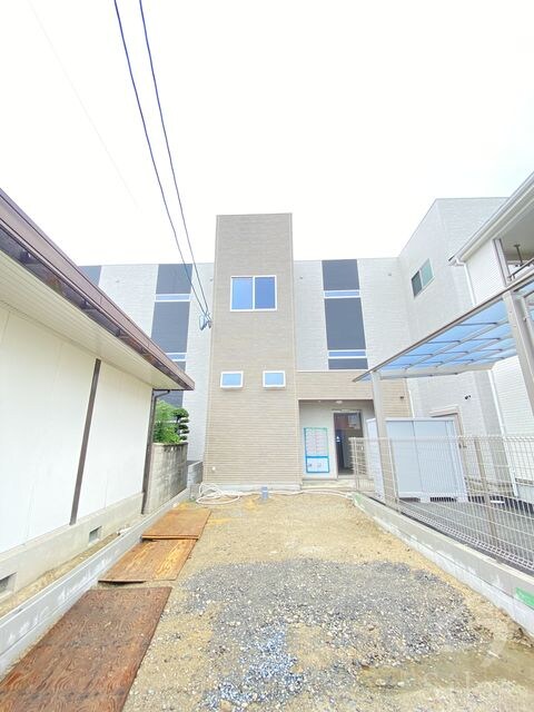 プルメリア東正雀の物件外観写真