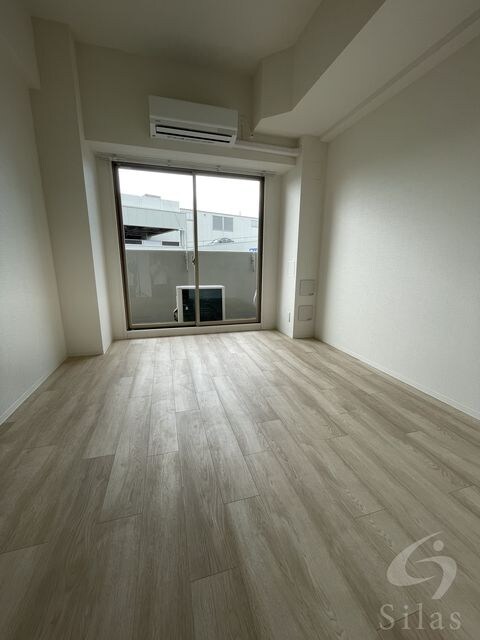 エスリード大阪クレストコートの物件内観写真