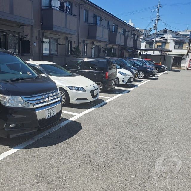 リバーハイツ　B棟の物件外観写真