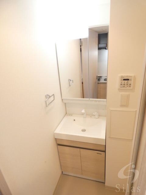 LUXENA KADOMAの物件内観写真