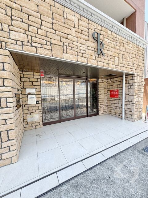 プレジオ西宮の物件外観写真