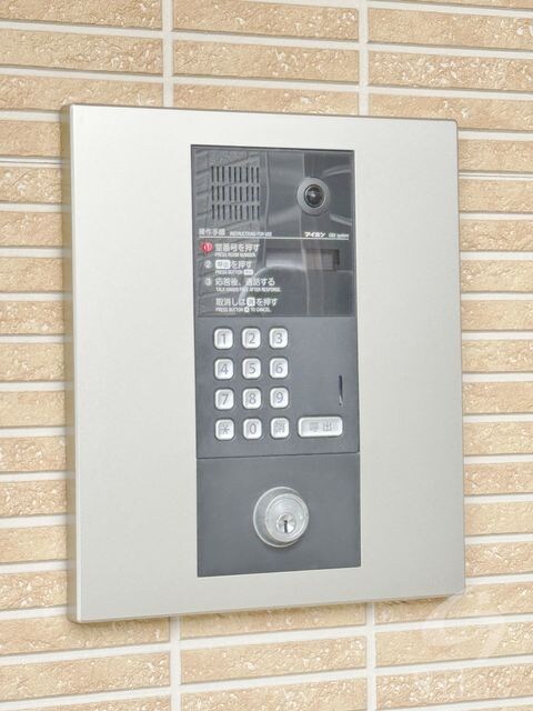 Luna甲子園の物件外観写真