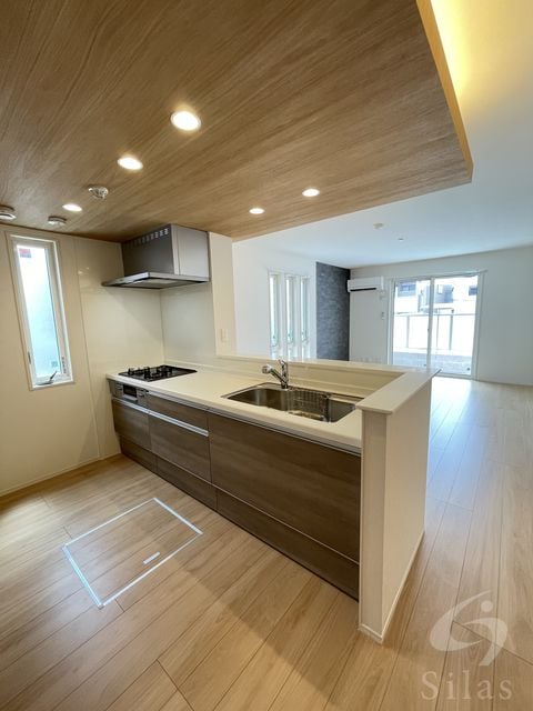 ルネ・ムーンの物件内観写真